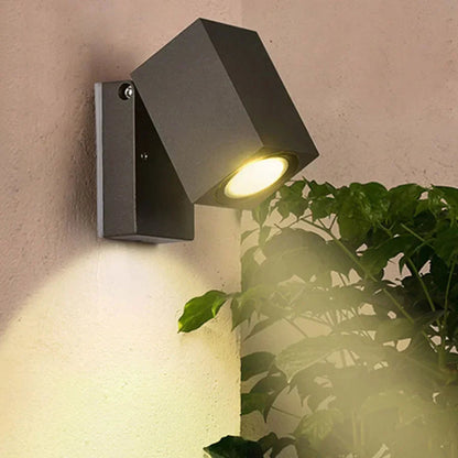 Udendørs LED Spotlys – Vandtæt Udendørslampe til Haven og Terrassen | Energibesparende Belysning 1