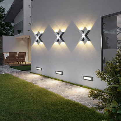 Udendørs LED lampe med elegant X-formgivning