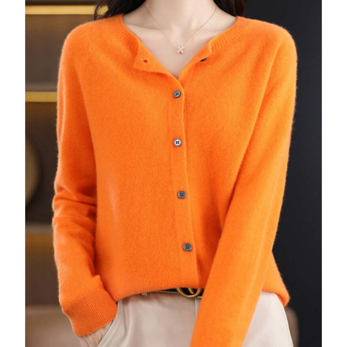 Strikket pullover til damer i flere farver
