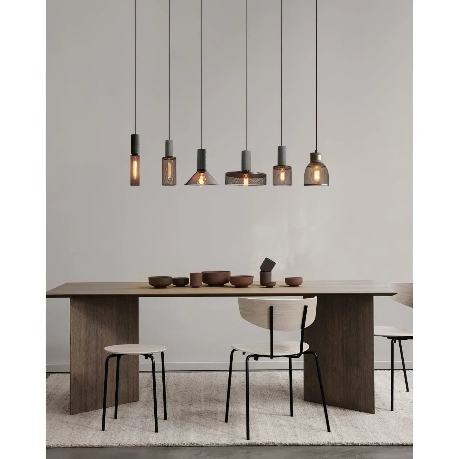 Akselund Pendellampe – Nordisk Vintage Loftlampe i Cement og Metal - VELISSE06Lioren