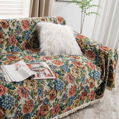 Sofabetræk med rosenprint – detalje af printmønster