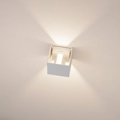 Pakkeindhold og tilbehør til LED-væglampe