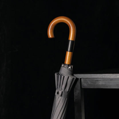 Stor regnparaply med træhåndtag klassisk design