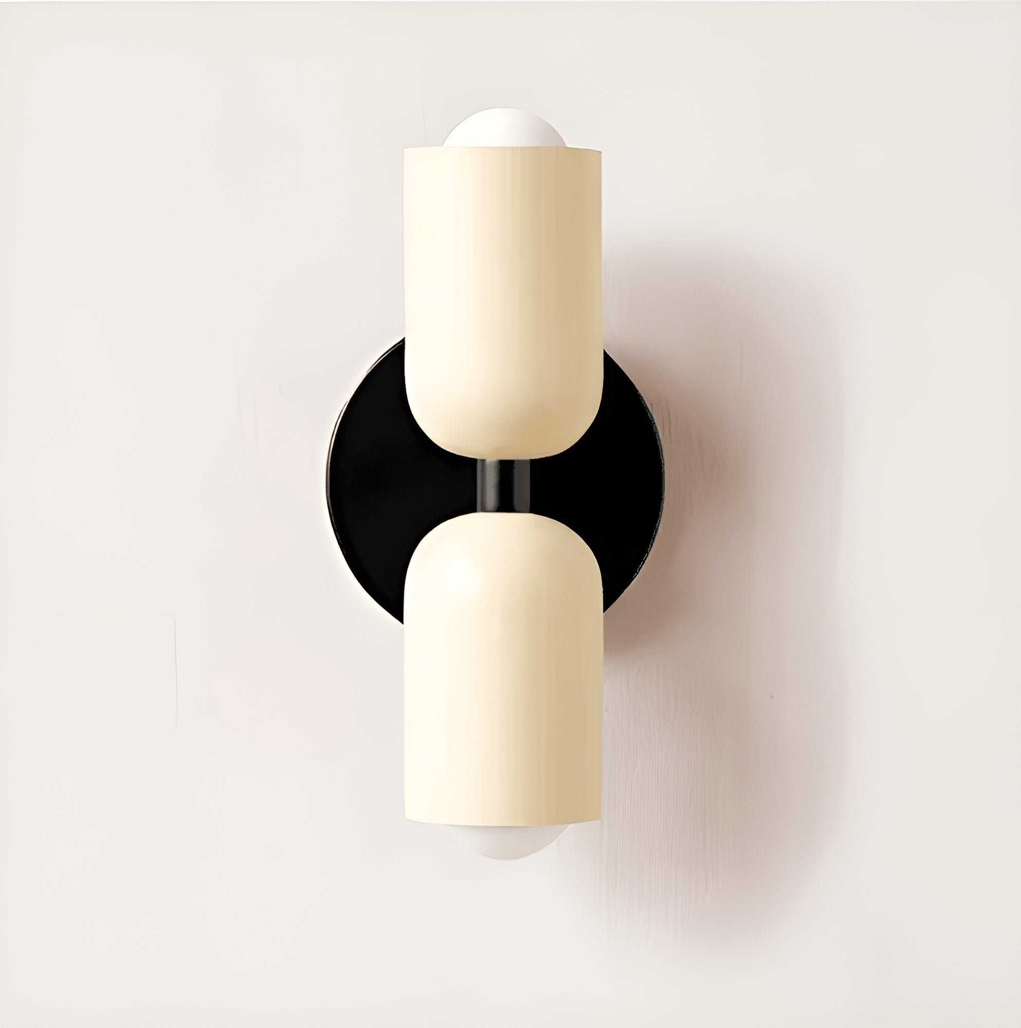 Strømvik – Elegant Colourful Wall Lamp for Stylish Homes
