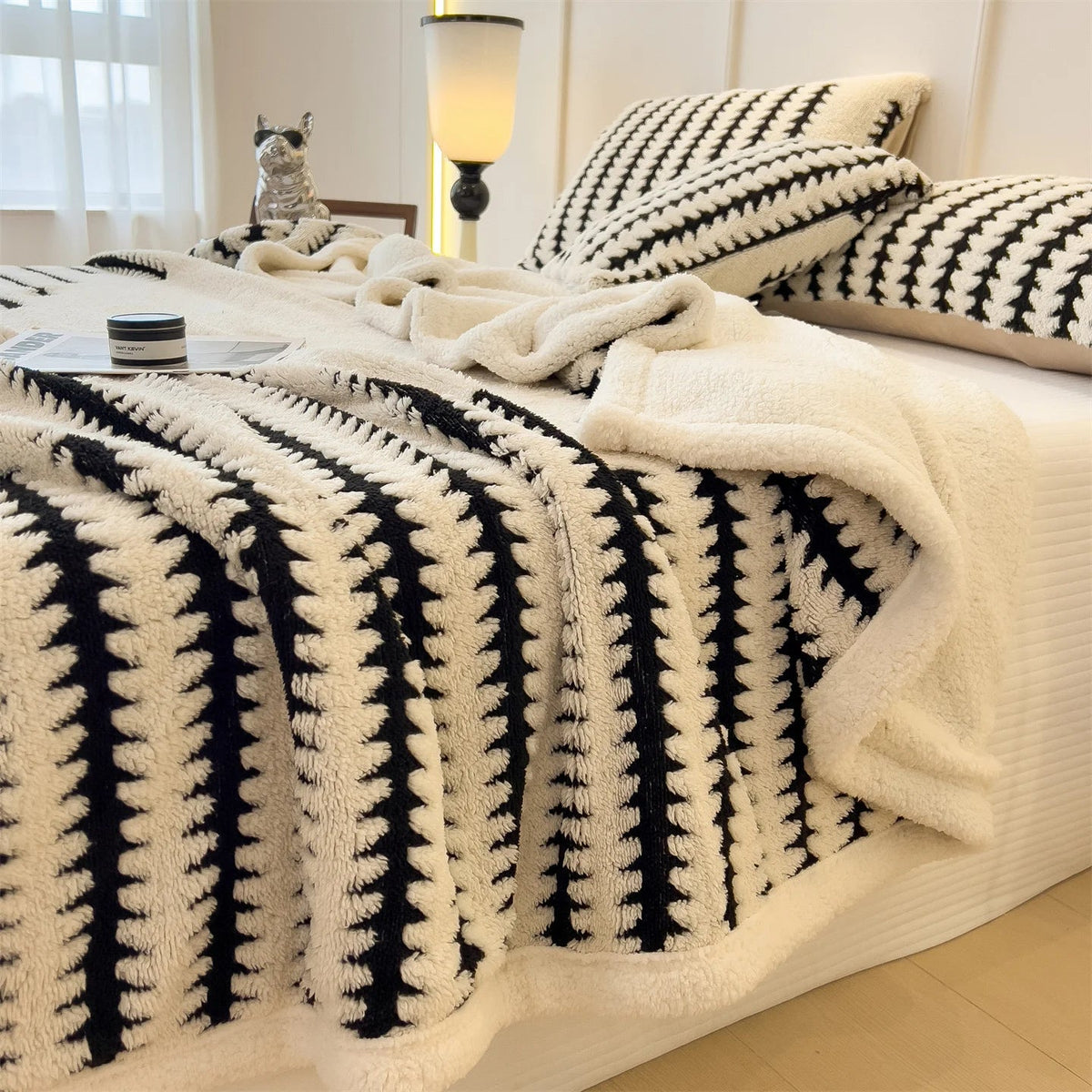 Velour plaid tæppe i stueindretning