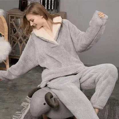 Tori – Sherpa-fleece Pyjamas: Varm og Hyggelig