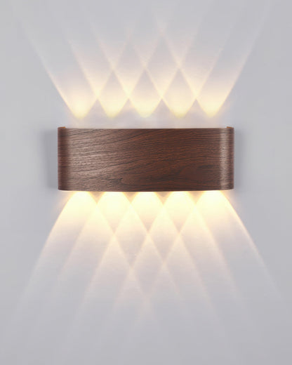 LED væglampe med træstrukturafslutning i aluminium