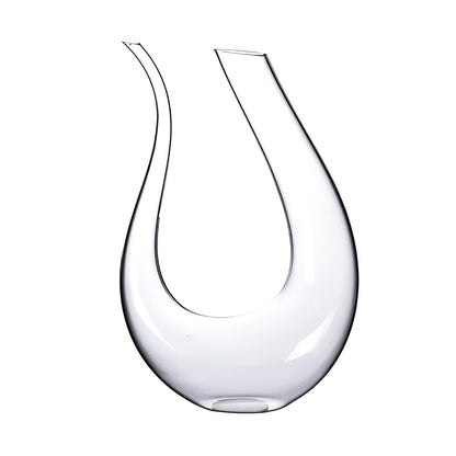 Transparent vinkaraffel med belufter til hjemmebaren – elegant og funktionel